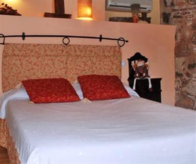 фото отеля Apartamentos Casa de la Mezquita Toledo