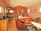фото отеля Yellowstone River Lodge