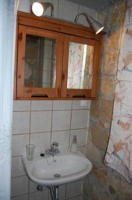 фото отеля Hostel Elisson Kryoneri
