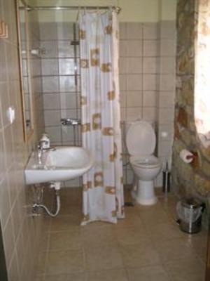 фото отеля Hostel Elisson Kryoneri
