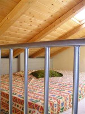 фото отеля Hostel Elisson Kryoneri