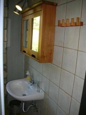фото отеля Hostel Elisson Kryoneri