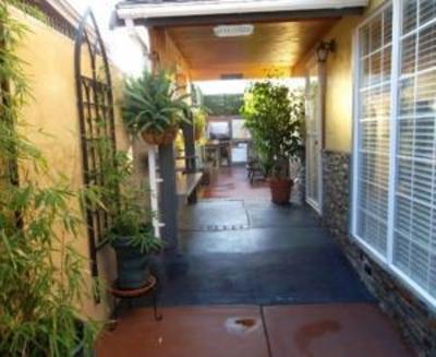 фото отеля Long Beach Vacation Rental