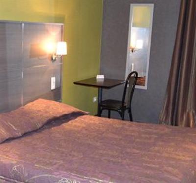 фото отеля Hotel Saint Pierre Pontarlier