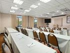 фото отеля Wingate By Wyndham Tampa USF Busch Gardens