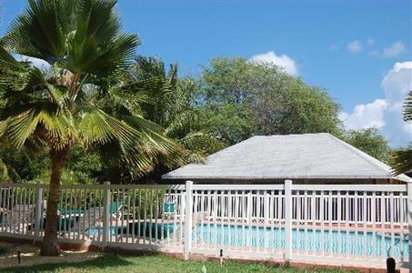 фото отеля Combate Beach Resort