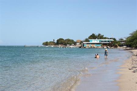 фото отеля Combate Beach Resort