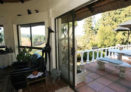 фото отеля Thatchings Guest House