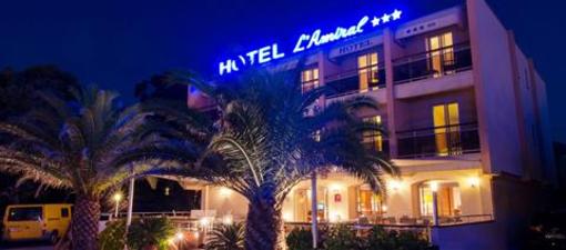 фото отеля Hotel l'Amiral L'Ile-Rousse