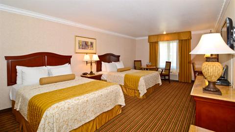 фото отеля BEST WESTERN Newport Mesa Inn
