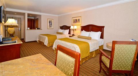фото отеля BEST WESTERN Newport Mesa Inn