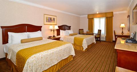 фото отеля BEST WESTERN Newport Mesa Inn