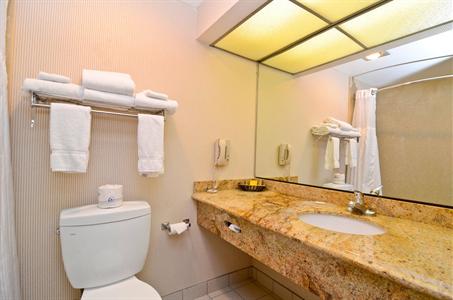 фото отеля BEST WESTERN Newport Mesa Inn