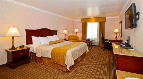 фото отеля BEST WESTERN Newport Mesa Inn