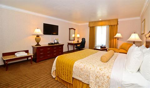 фото отеля BEST WESTERN Newport Mesa Inn