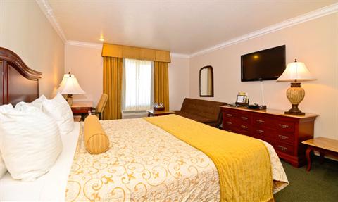 фото отеля BEST WESTERN Newport Mesa Inn