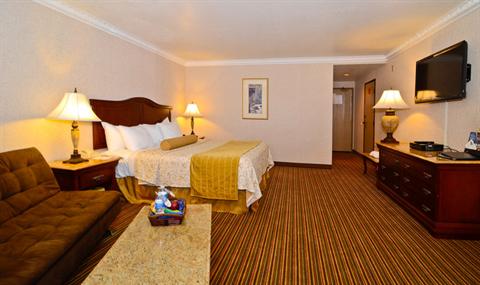 фото отеля BEST WESTERN Newport Mesa Inn