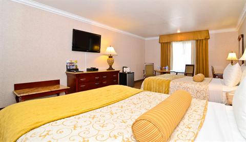 фото отеля BEST WESTERN Newport Mesa Inn