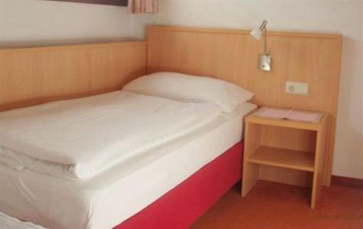 фото отеля Alt Kirchheim Gasthof Pension