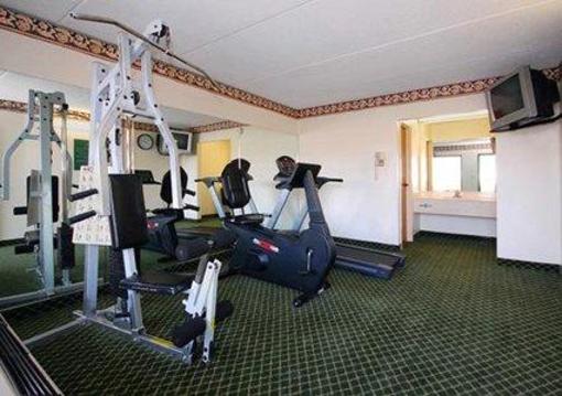 фото отеля Econo Lodge Waycross
