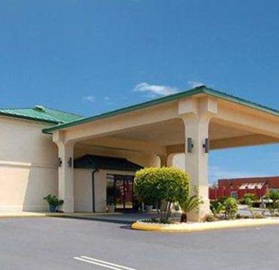 фото отеля Econo Lodge Waycross