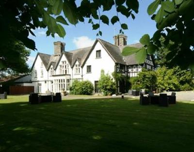 фото отеля Maesmawr Hall Hotel Caersws