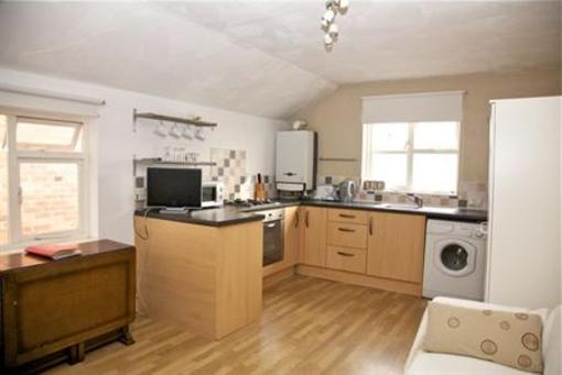 фото отеля Constantinou Apartments Cardiff