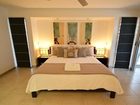 фото отеля Alex Beach House