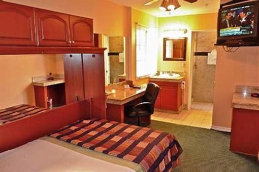 фото отеля Pacific Euro Hotel