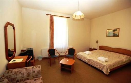 фото отеля Erzsebet Park Hotel Paradfurdo