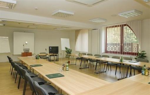 фото отеля Erzsebet Park Hotel Paradfurdo