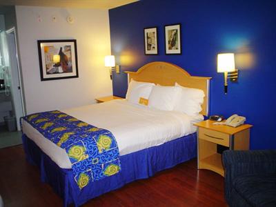 фото отеля La Quinta Inn Branson Music City Centre