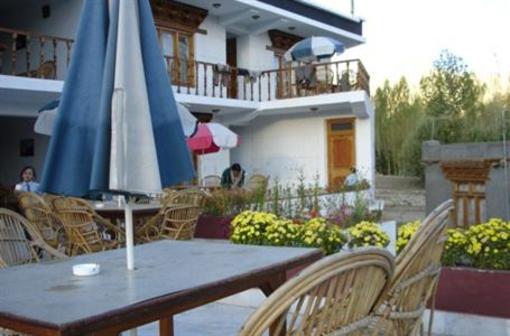 фото отеля Hotel Holiday Ladakh
