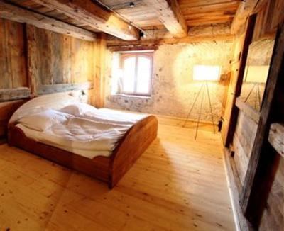 фото отеля Rainhof Scheune Hotel Kirchzarten