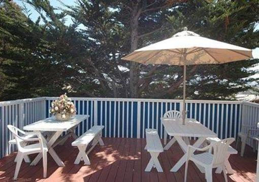 фото отеля Econo Lodge Bay Breeze