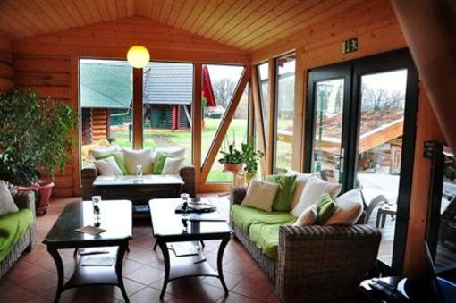 фото отеля Seehotel & Wellnessdorf Arche Noah Burg