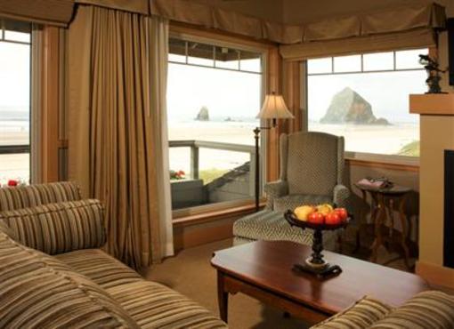 фото отеля Stephanie Inn Cannon Beach