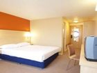 фото отеля Travelodge Hotel Fort Dunlop Birmingham