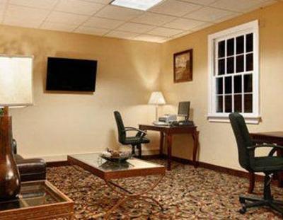 фото отеля Ramada Kittery