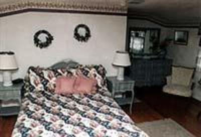 фото отеля Sea Breeze Inn Hyannis
