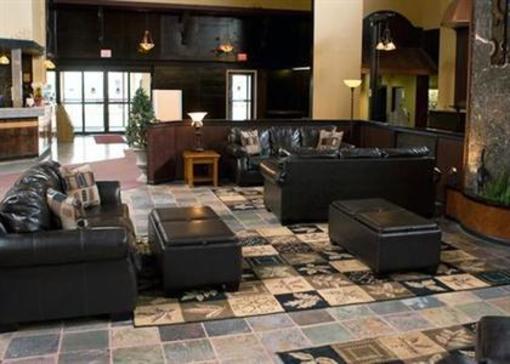 фото отеля Clarion Inn & Convention Center