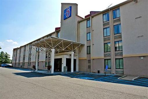 фото отеля Motel 6 Washington DC SW-Springfield