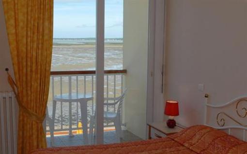 фото отеля Hotel Le Grand Chalet La Tremblade