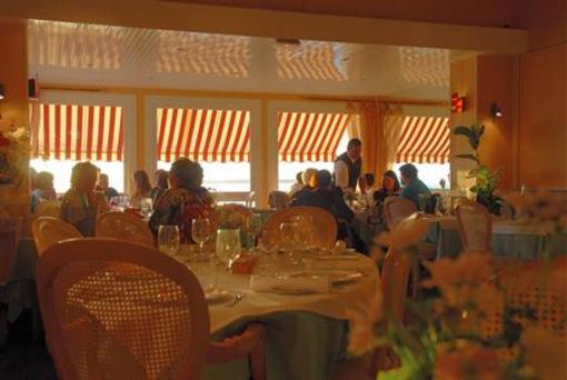 фото отеля Hotel Le Grand Chalet La Tremblade