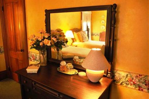 фото отеля White Swan Inn Bed & Breakfast