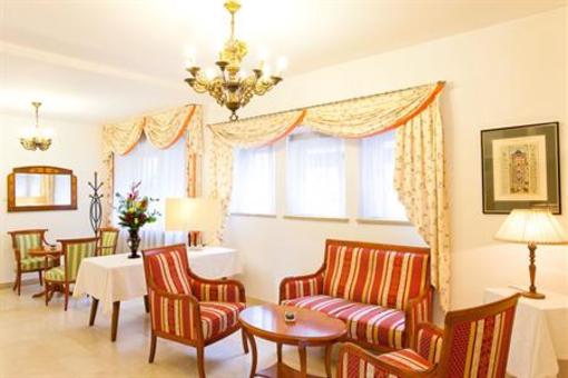 фото отеля Hotel Mondschein Vipiteno