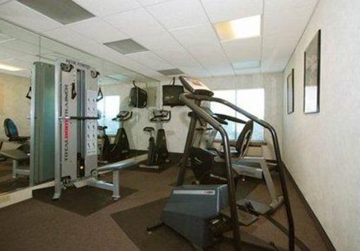 фото отеля Quality Inn & Suites Bensalem