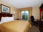 фото отеля Quality Inn & Suites Bensalem