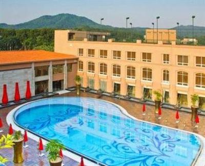 фото отеля Easeland Hotel