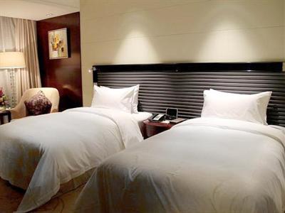 фото отеля G Charlton Noble International Hotel